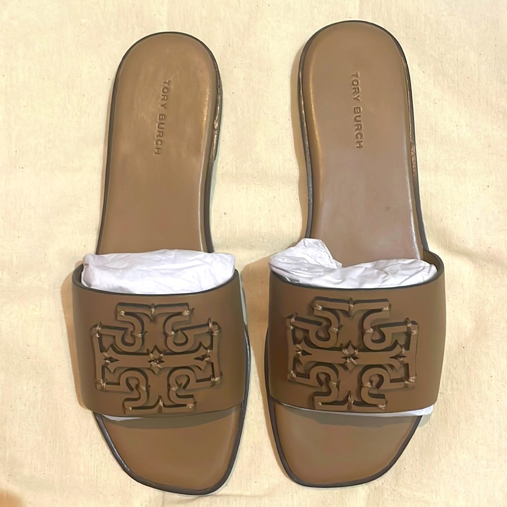 NWT Tory Burch Ines Slides Size 7.5